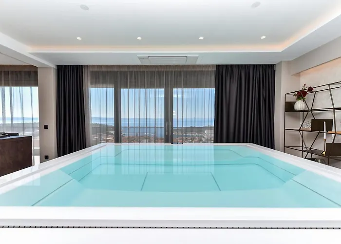 Holiday home Horatia Makarska